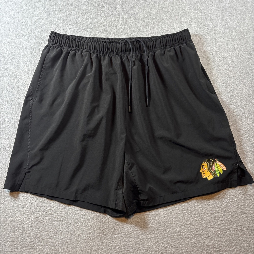 Chicago Blackhawks Black Athletic Shorts Men's 2XL Fanatics NHL Pockets Logo
